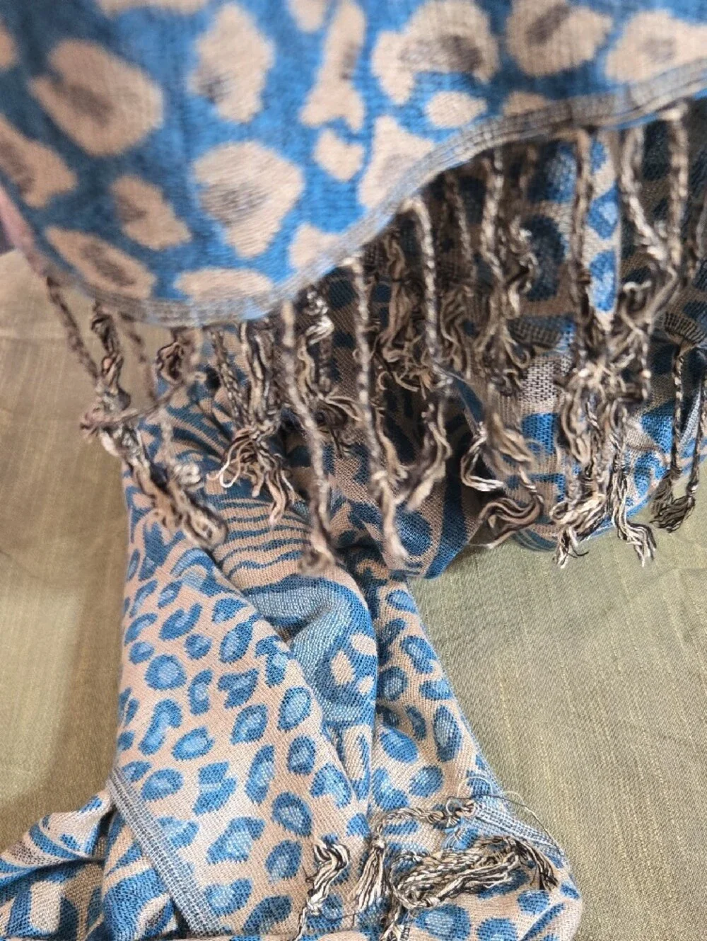 pashmina Blue and Cream Animal Print Scarf Wrap